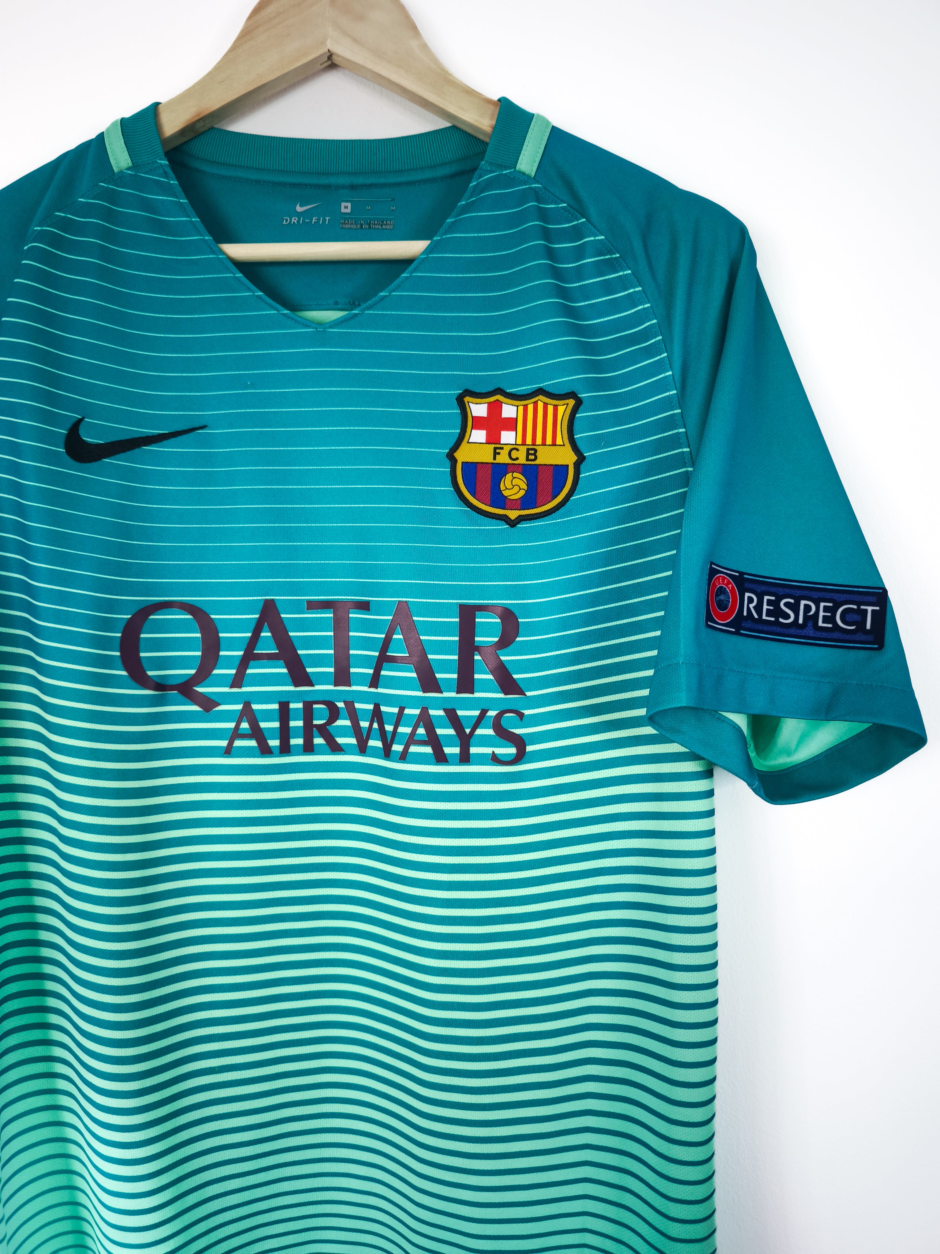 Camisola Oficial FC Barcelona 2016/17 | Iniesta #8