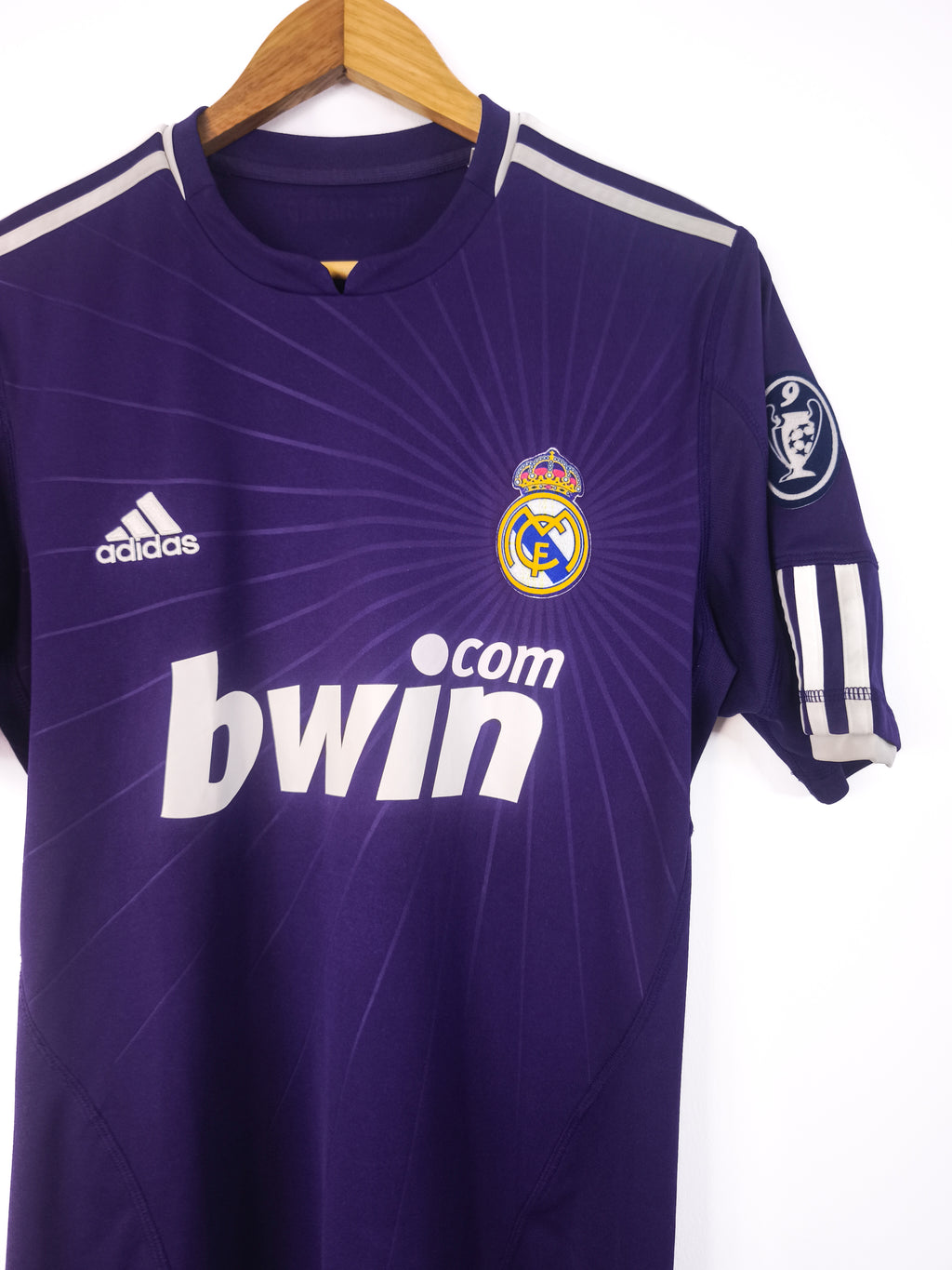 Camisola Oficial Real Madrid 2010/11 | Kaká #8