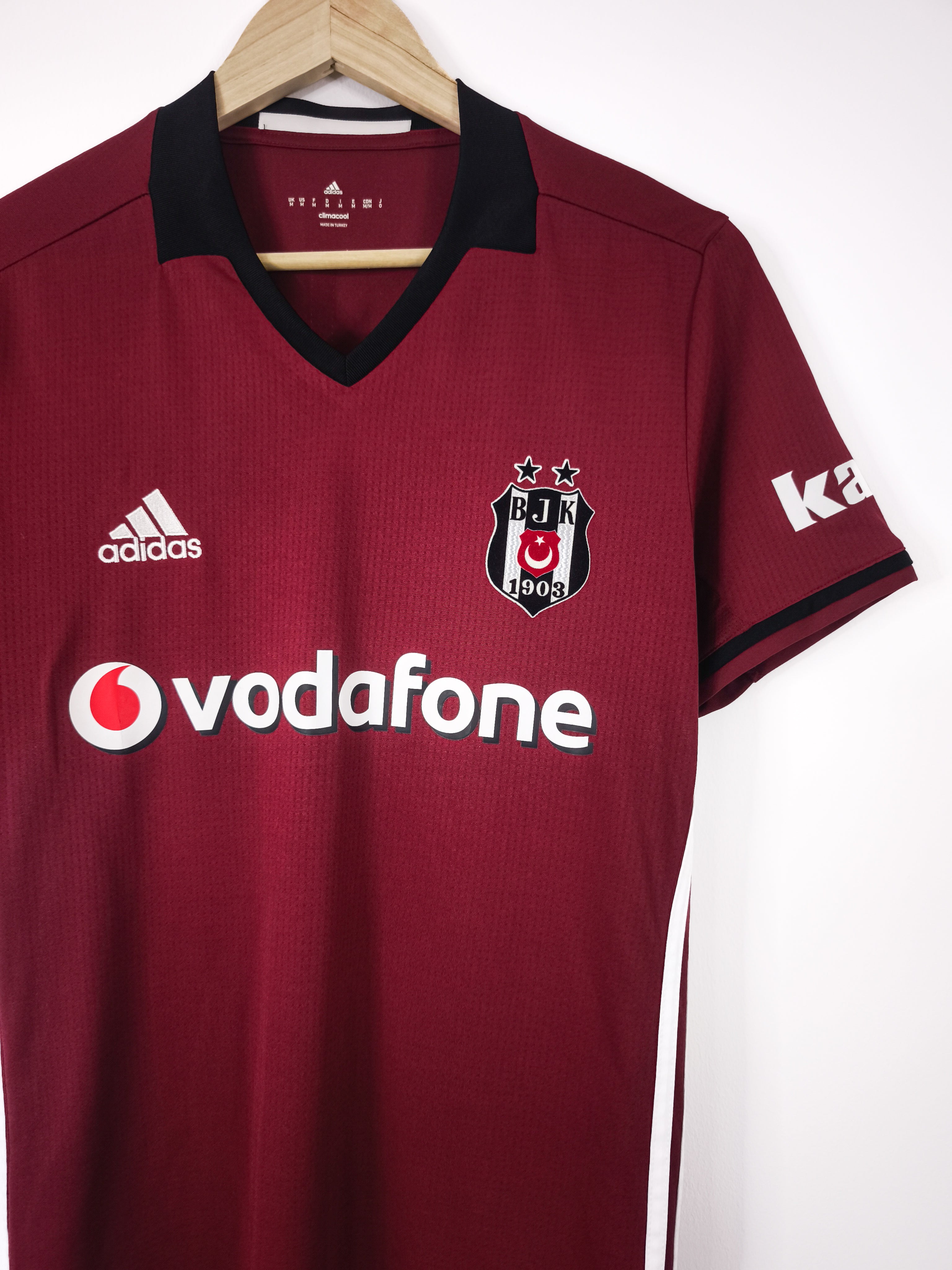 Camisola Oficial Besiktas 2016/17 | Quaresma #7