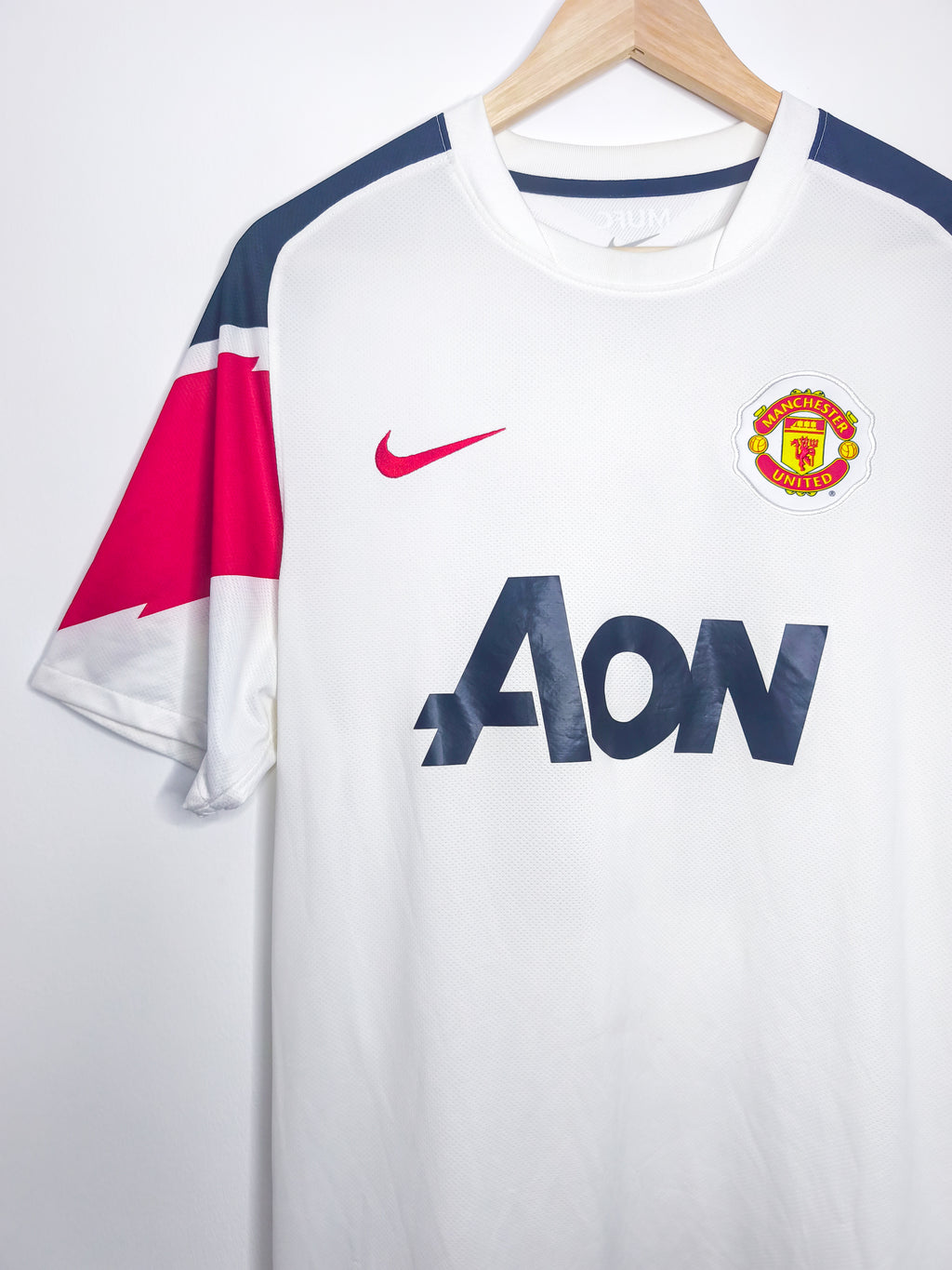 Camisola Oficial Manchester United 2010/12 | Vidic #15