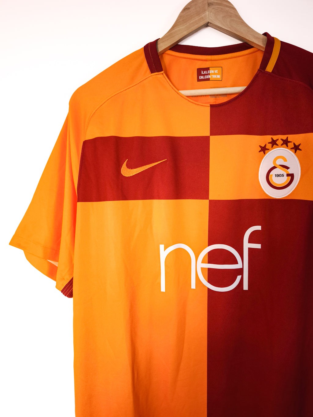 Camisola Oficial Galatasaray 2017/18 | Gomis #18