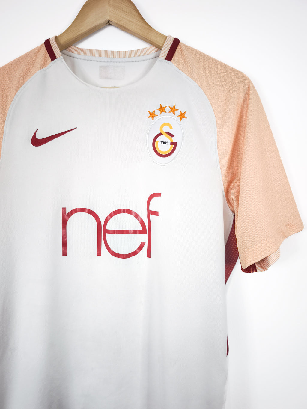 Camisola Oficial Galatasaray 2017/18 | Gomis #18