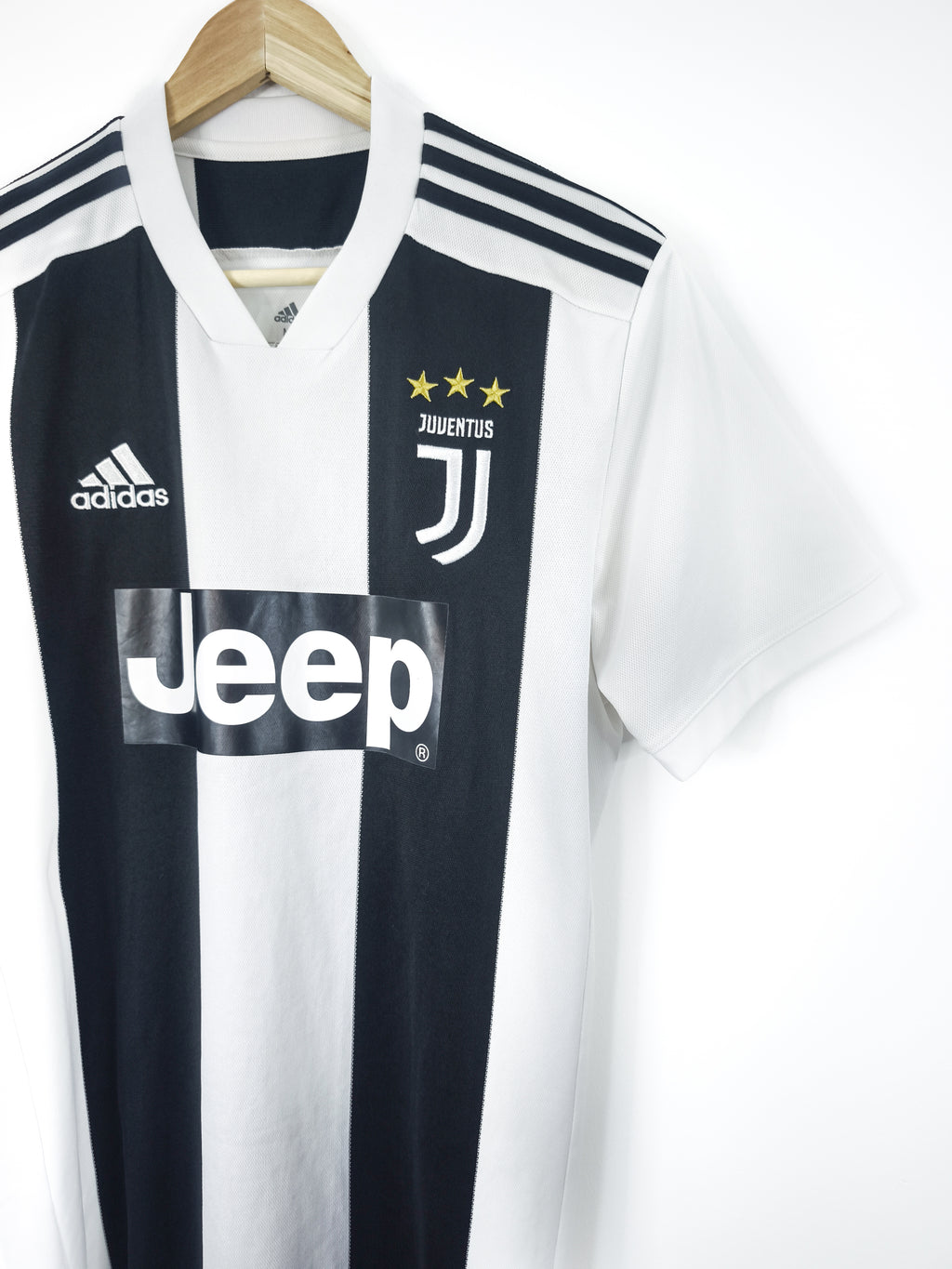 Camisola Oficial Juventus 2018/19 | Pjanic #5