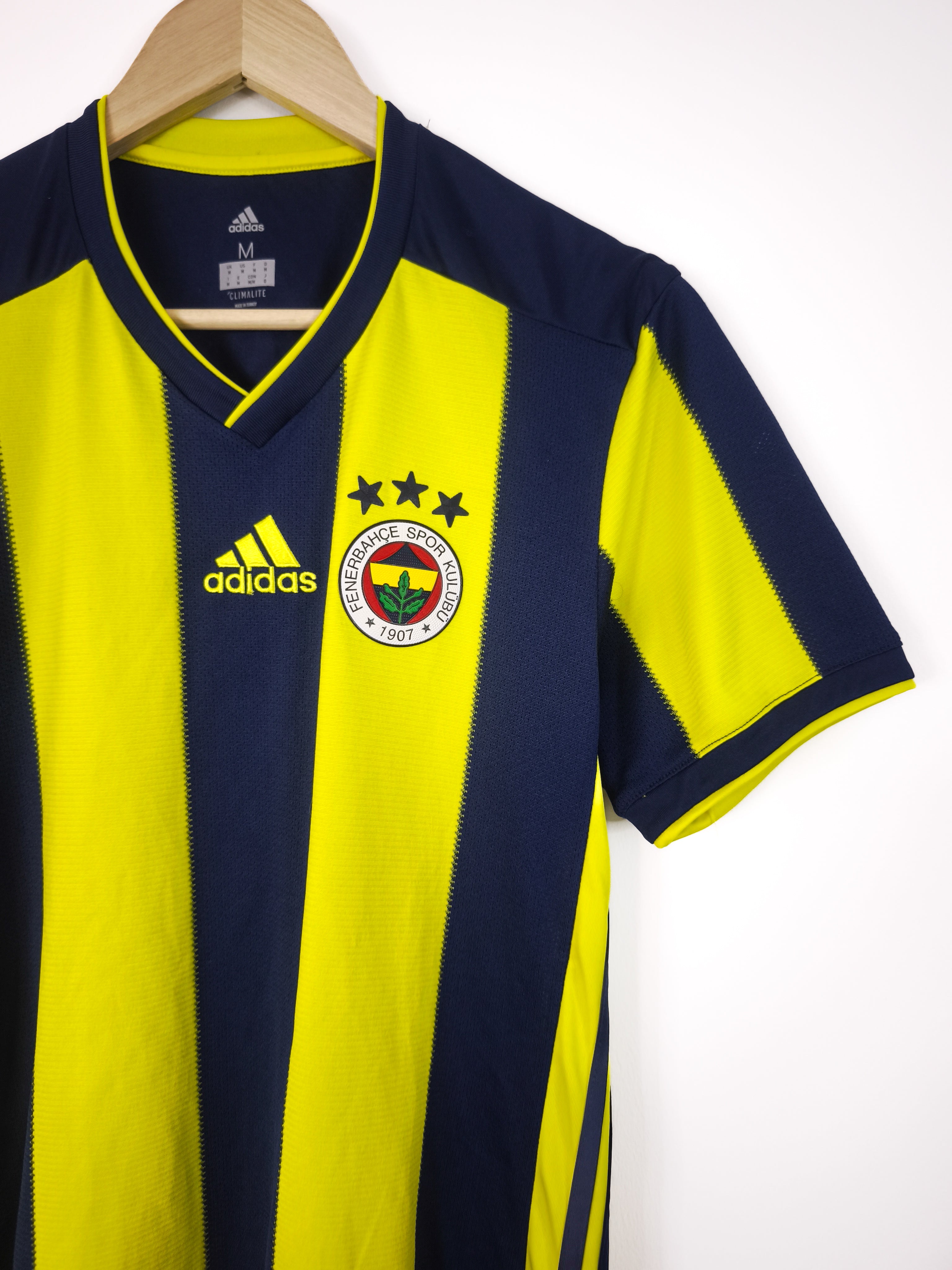Camisola Oficial Fenerbahçe 2018/19