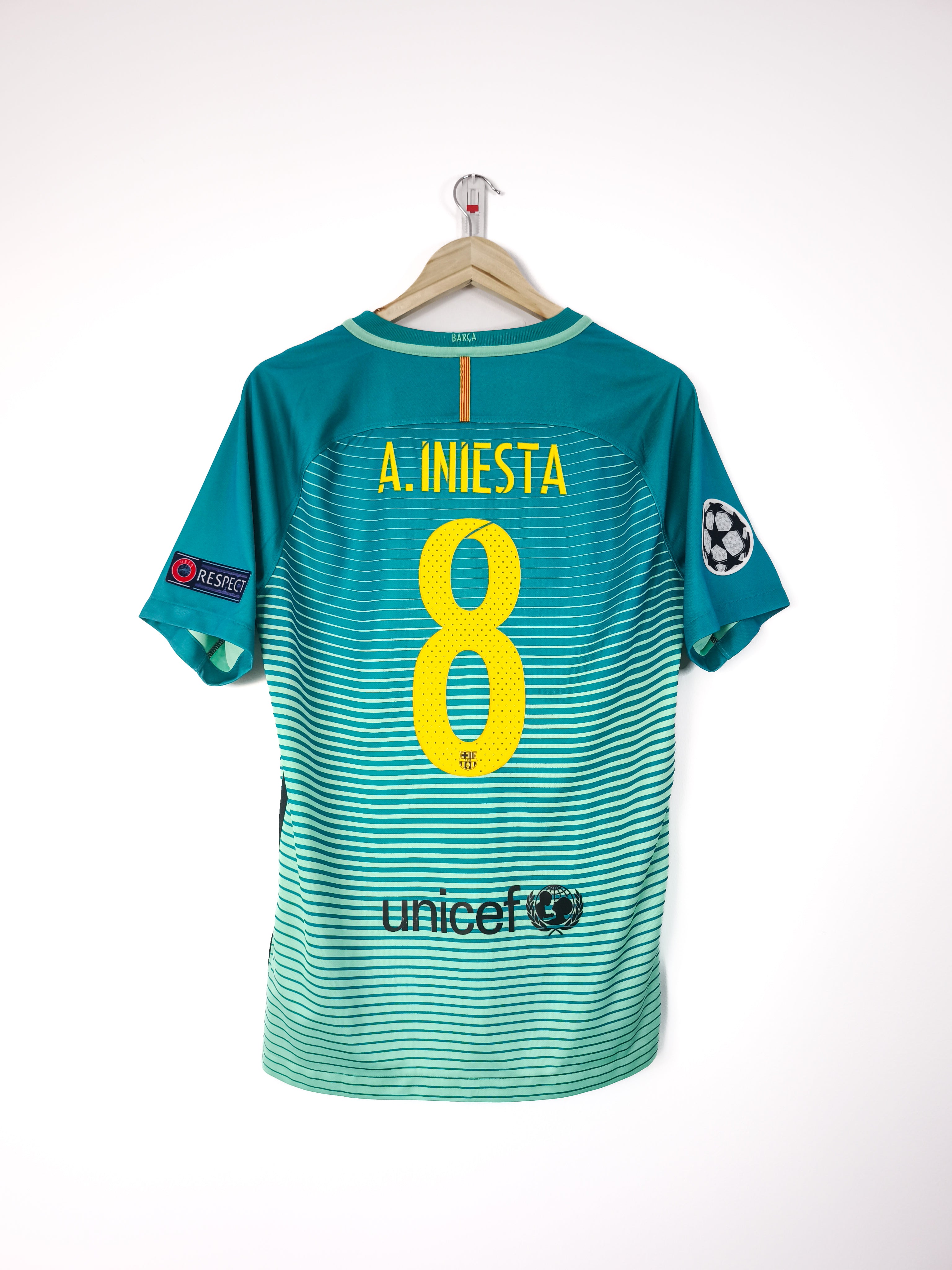 Camisola Oficial FC Barcelona 2016/17 | Iniesta #8