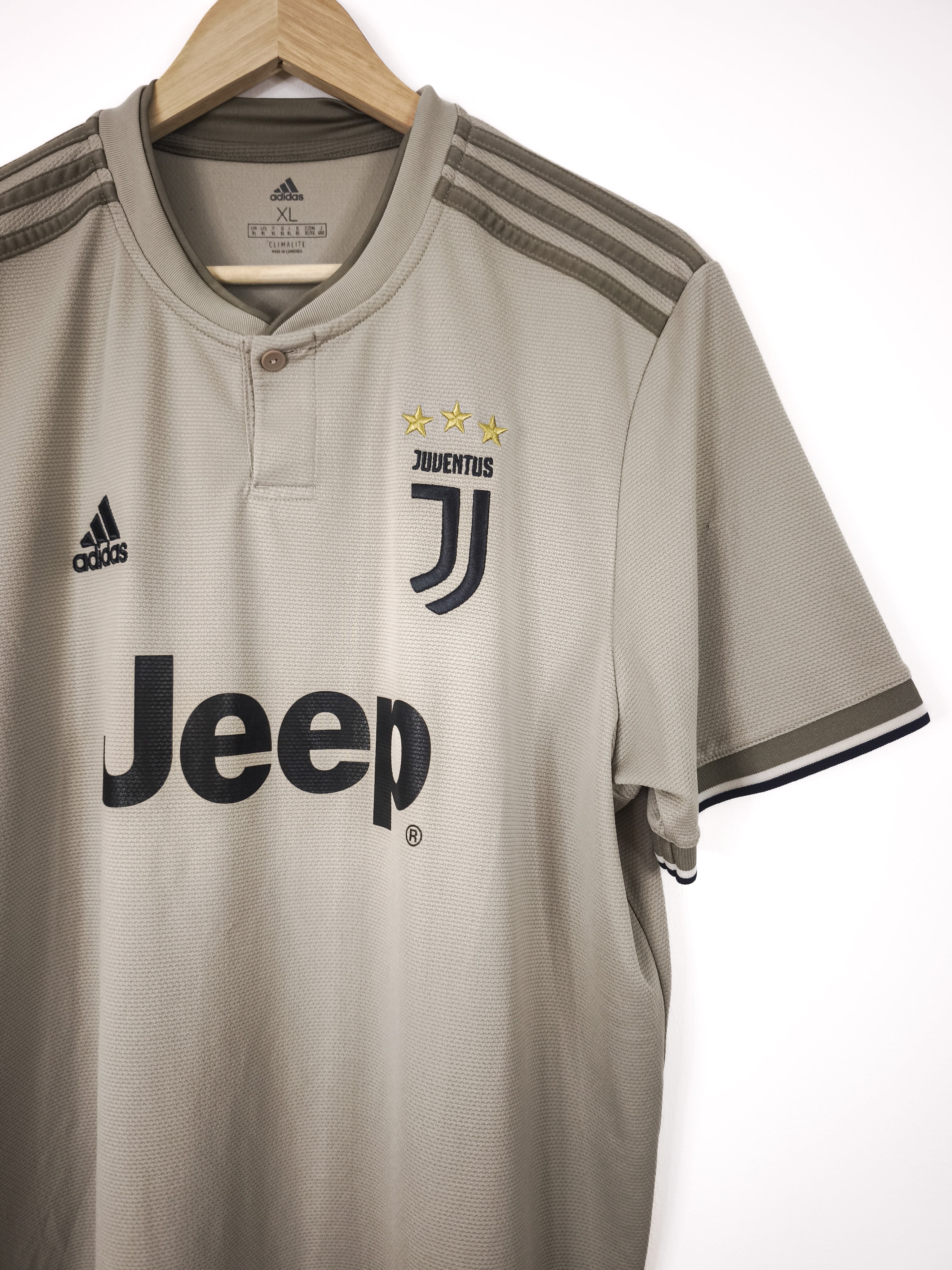 Camisola Oficial Juventus 2018/19 | Ronaldo #7