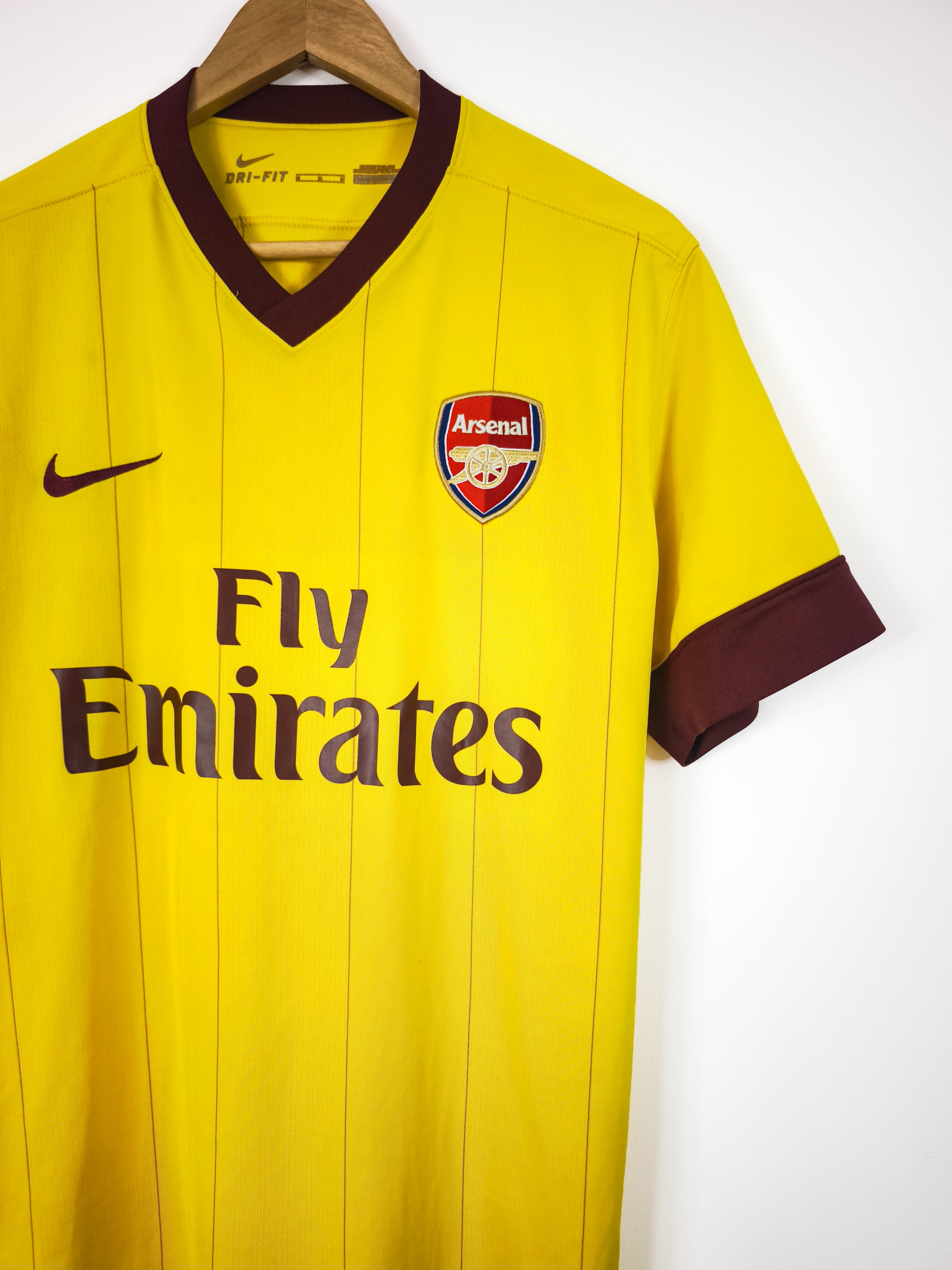 Camisola Oficial Arsenal 2010/13 | Van Persie #10