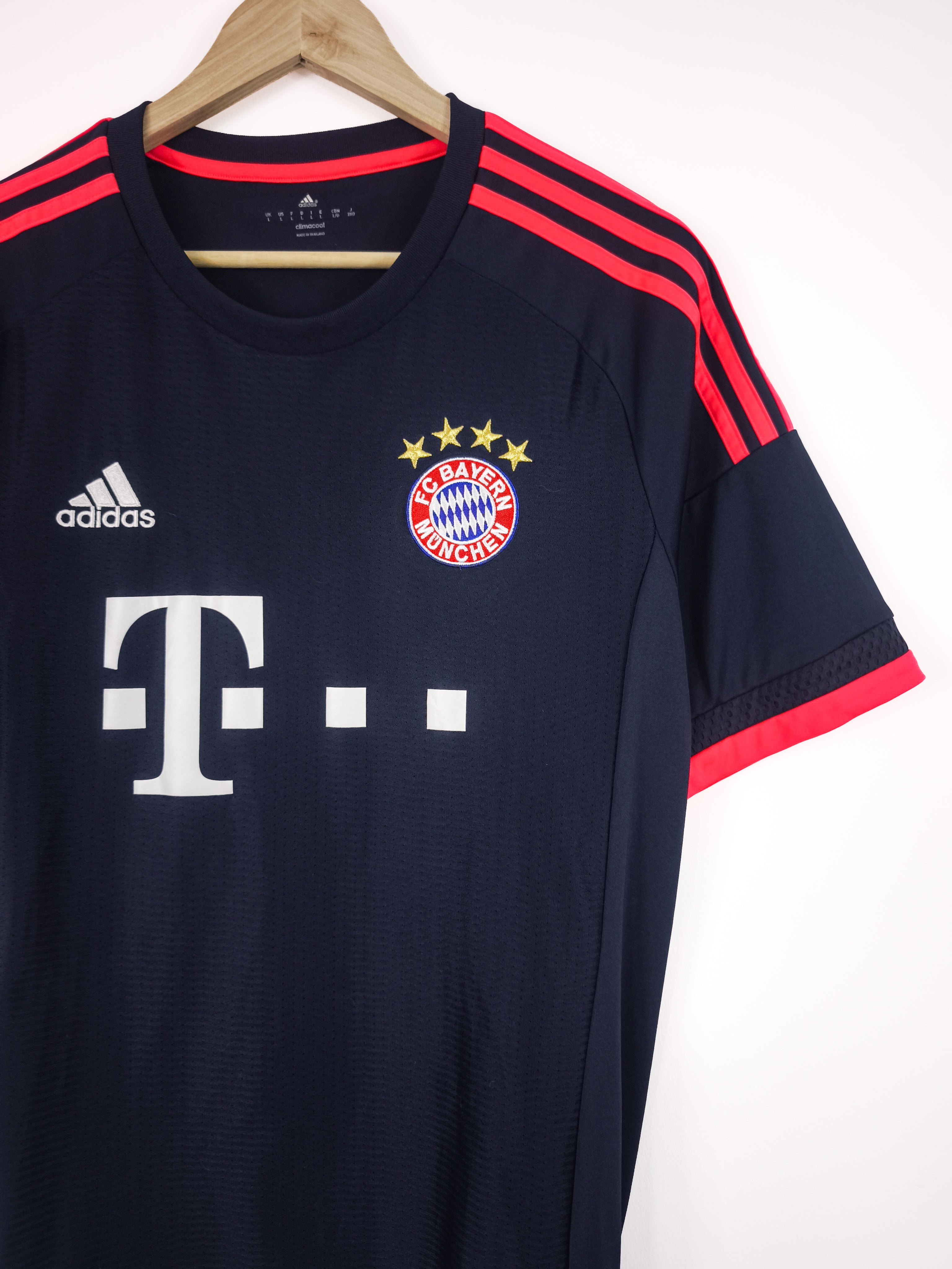 Camisola Oficial Bayern Munchen 2015/16 | Muller #25