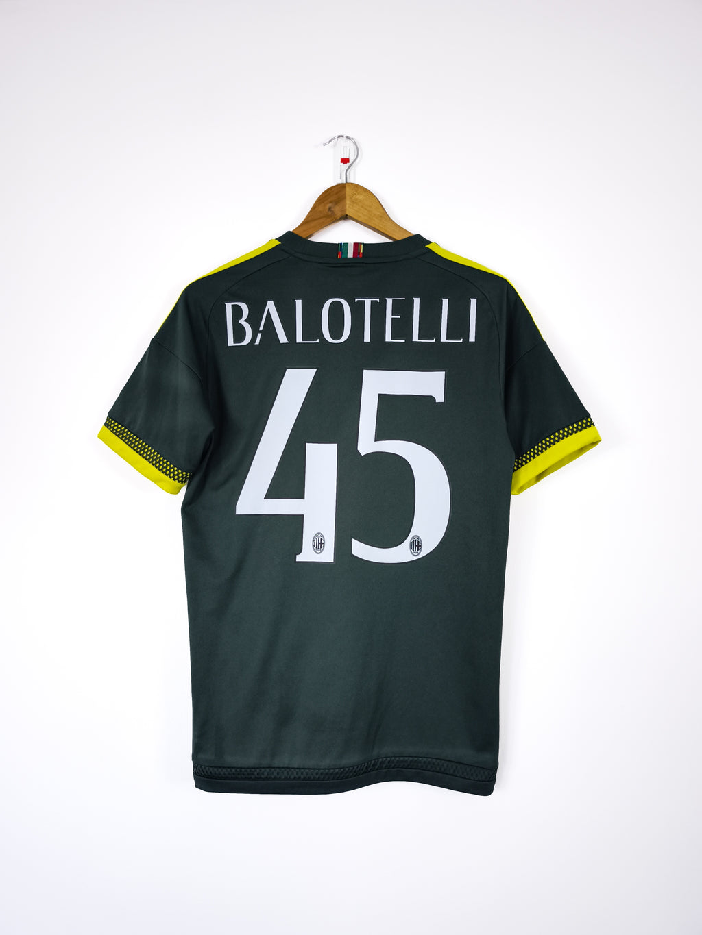 Camisola Oficial AC Milan 2015/16 | Balotelli #45