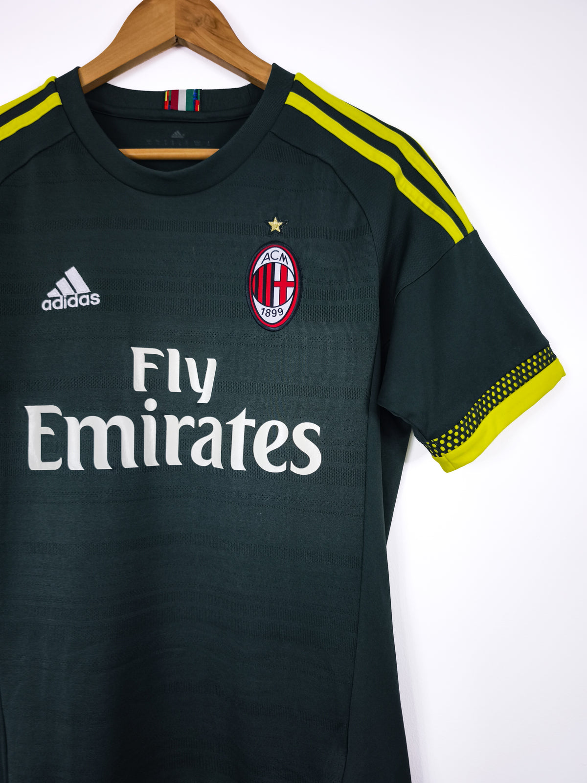 Camisola Oficial AC Milan 2015/16 | Balotelli #45