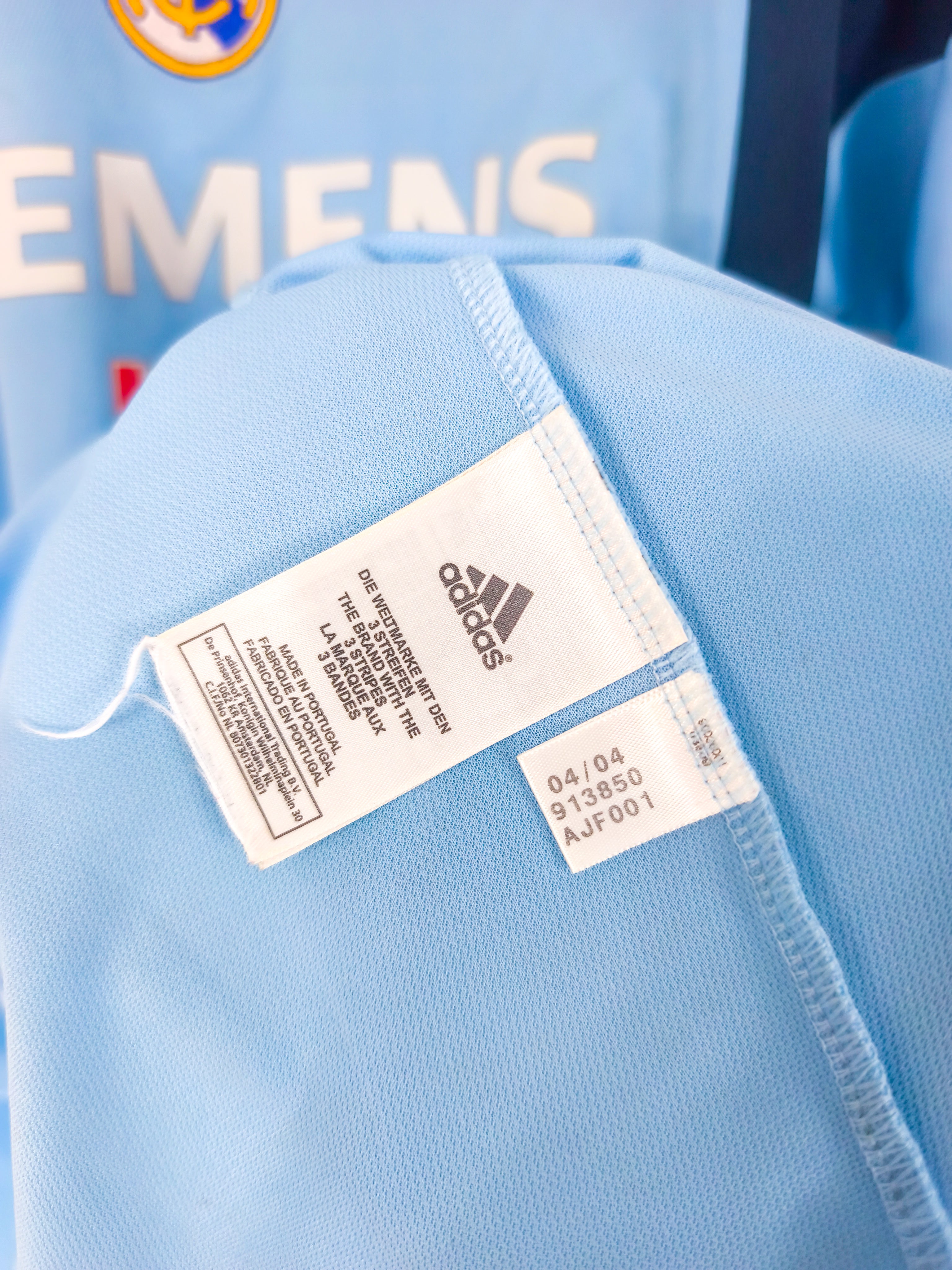 Camisola Oficial Real Madrid GK 2003/04 | Casillas #1