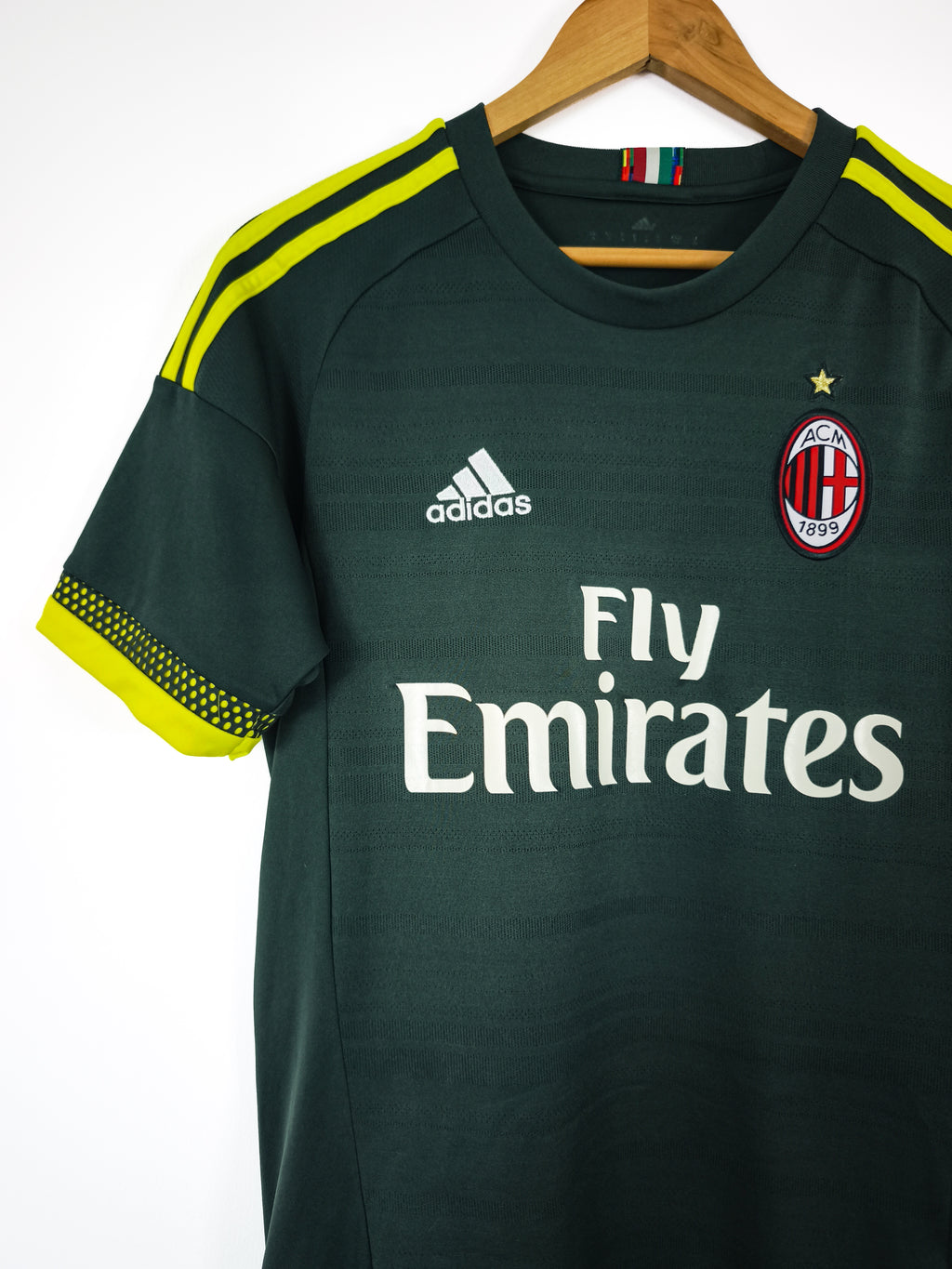 Camisola Oficial AC Milan 2015/16 | Balotelli #45