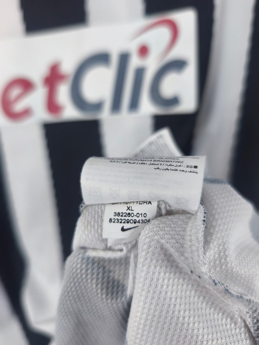 Camisola Oficial Juventus 2010/11 | Trezeguet #11