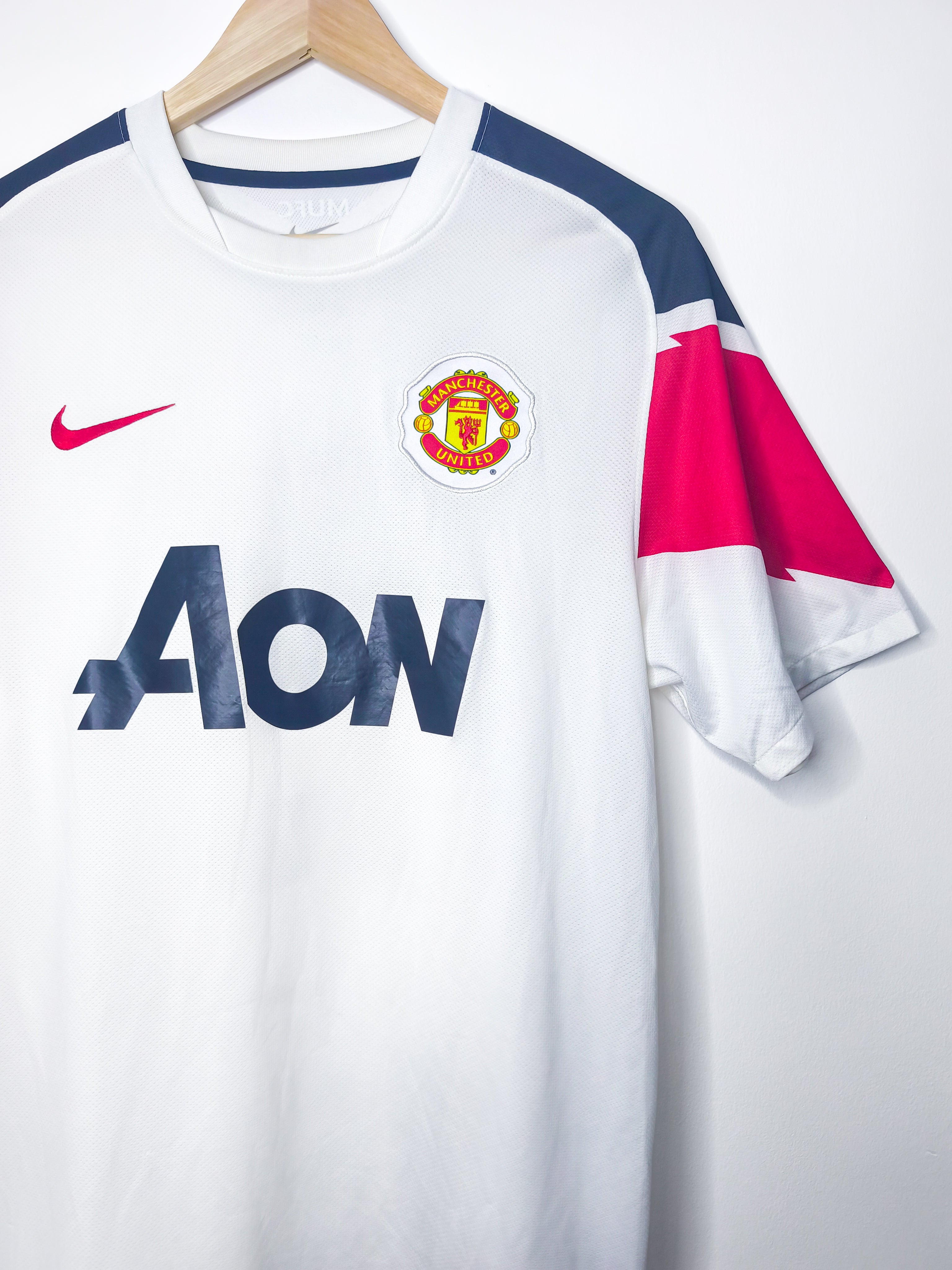 Camisola Oficial Manchester United 2010/12 | Vidic #15
