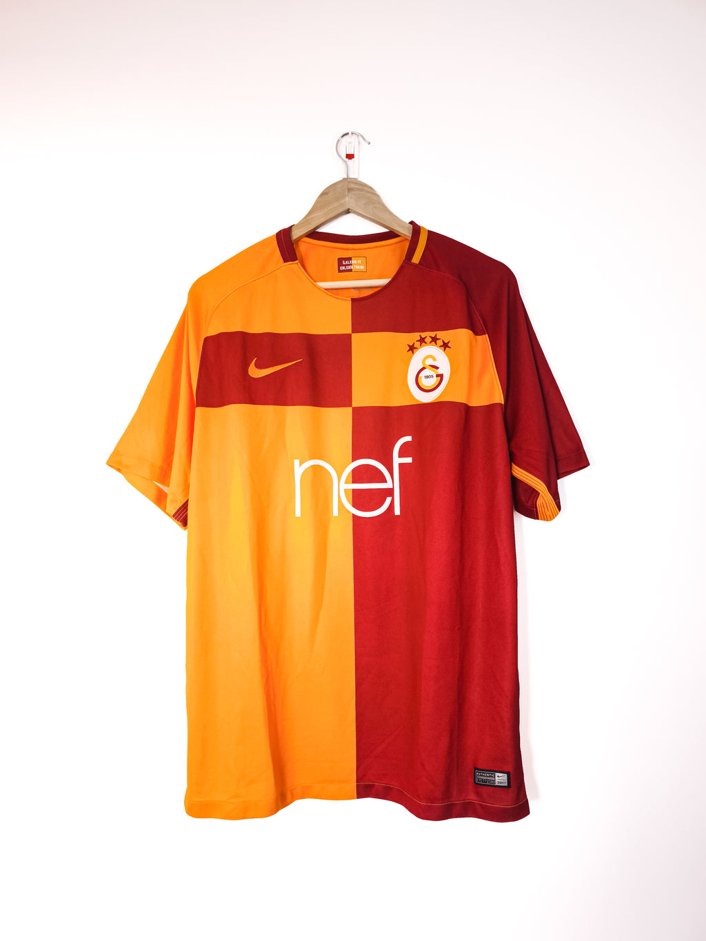 Camisola Oficial Galatasaray 2017/18 | Gomis #18
