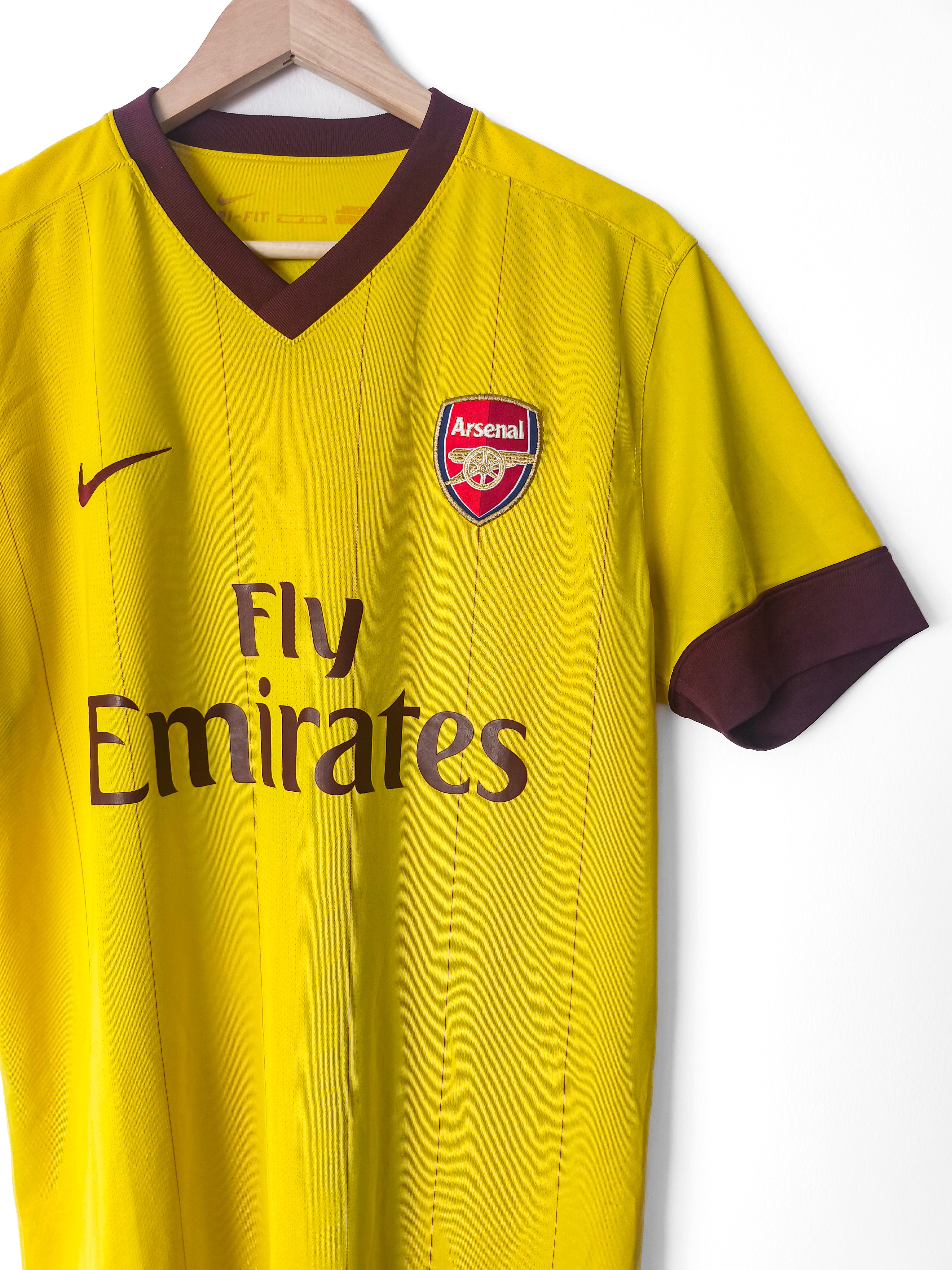 Camisola Oficial Arsenal 2010/13 | Van Persie #10